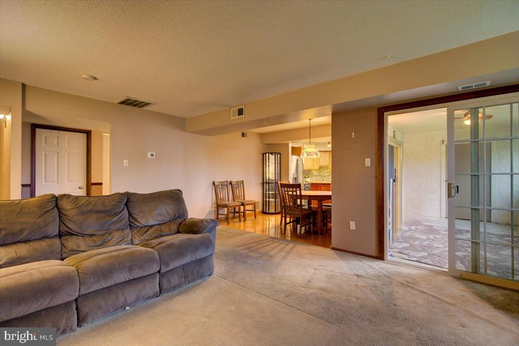 102 Harvest Ln #207