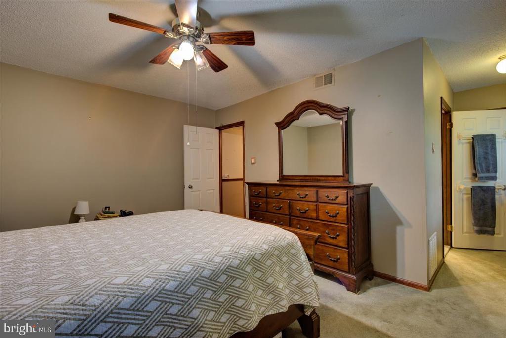 102 Harvest Ln #207