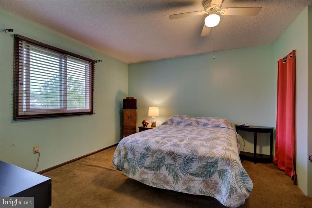 102 Harvest Ln #207