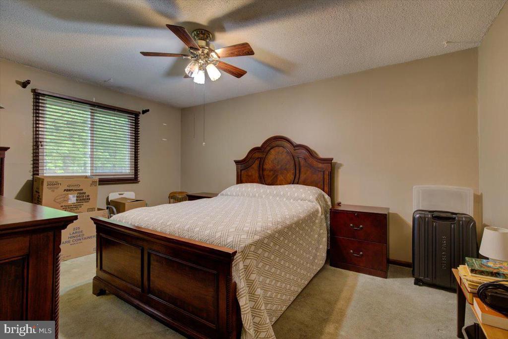 102 Harvest Ln #207