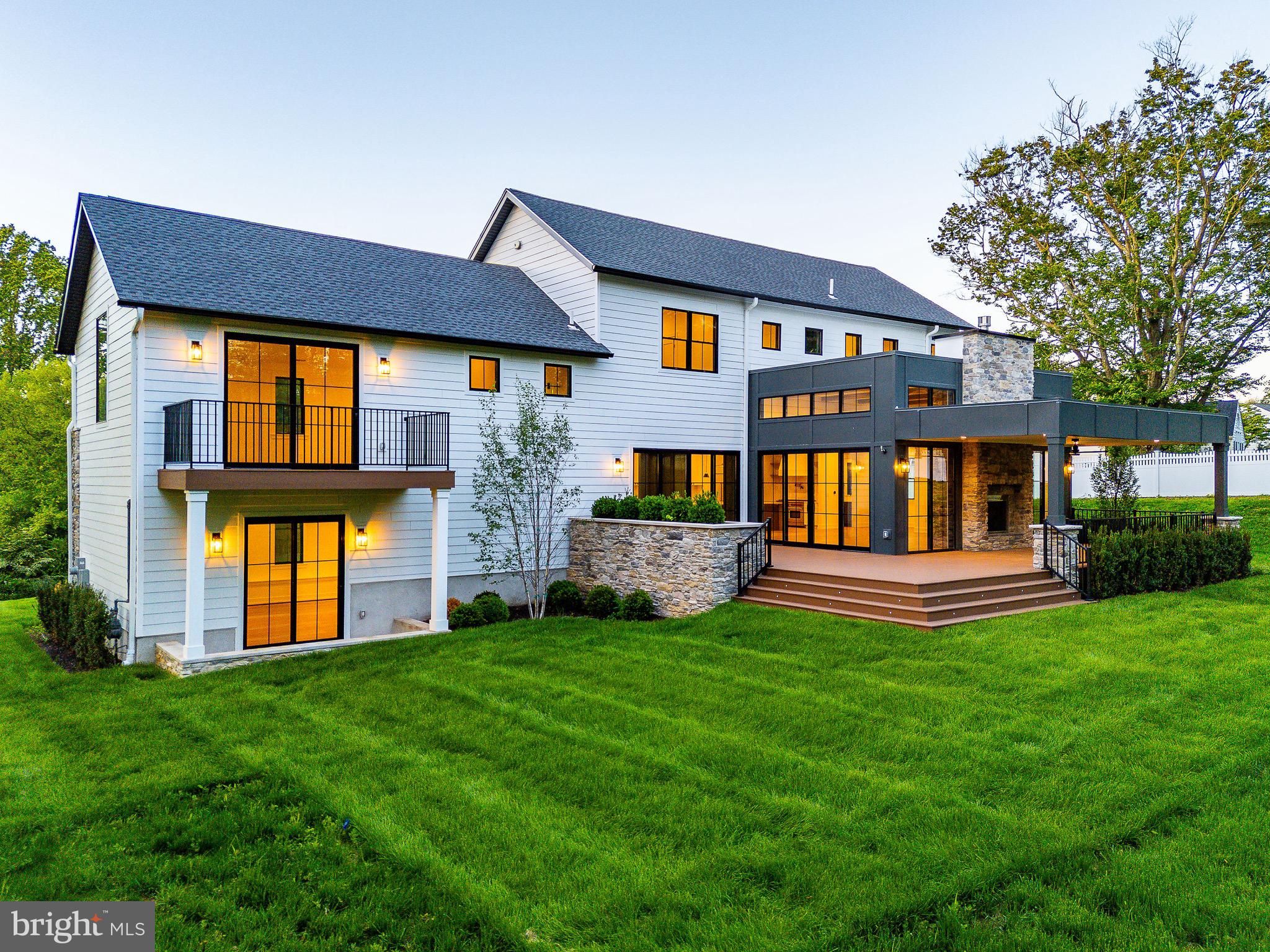 918 Ethan Allen Rd