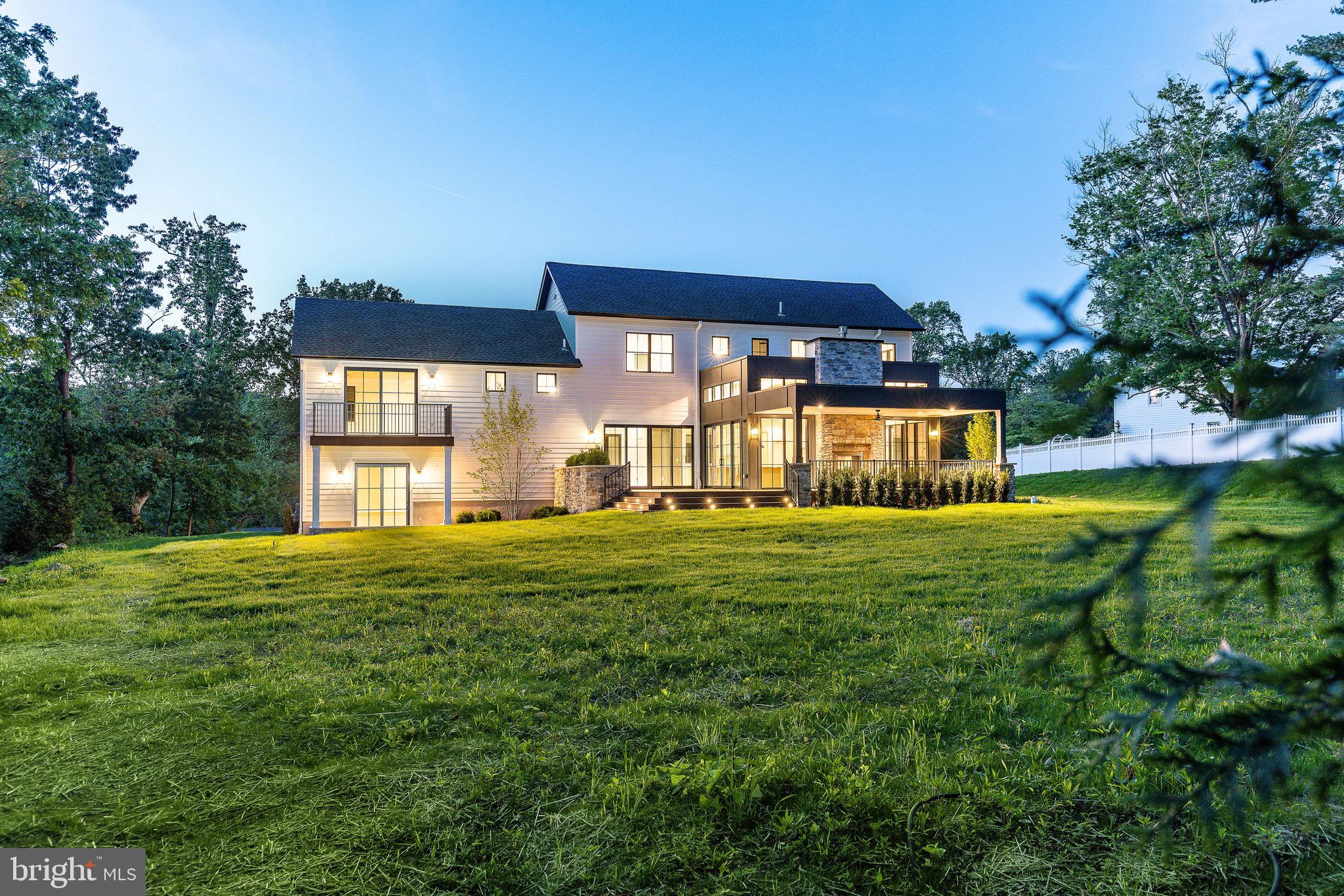 918 Ethan Allen Rd