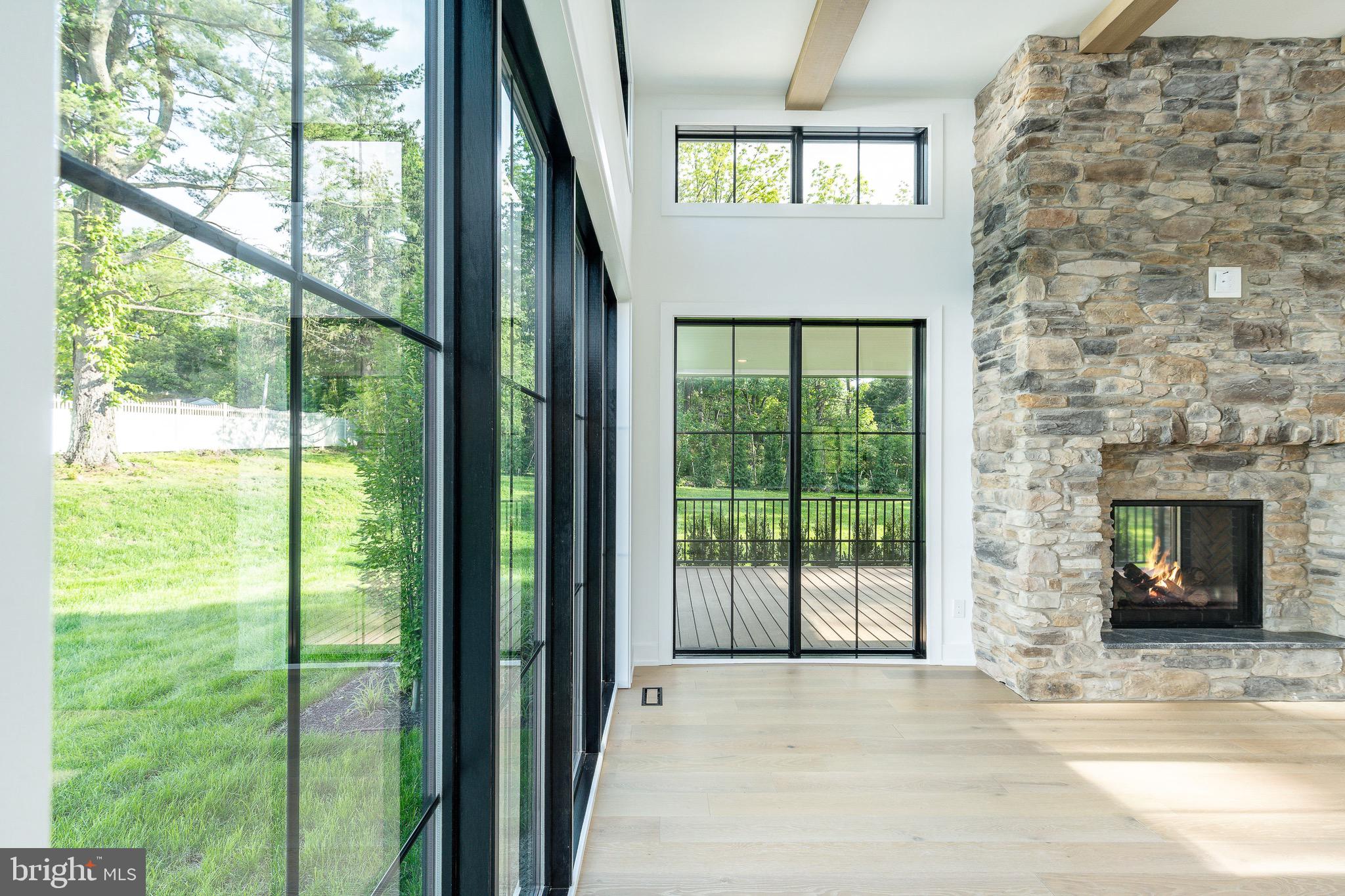 918 Ethan Allen Rd