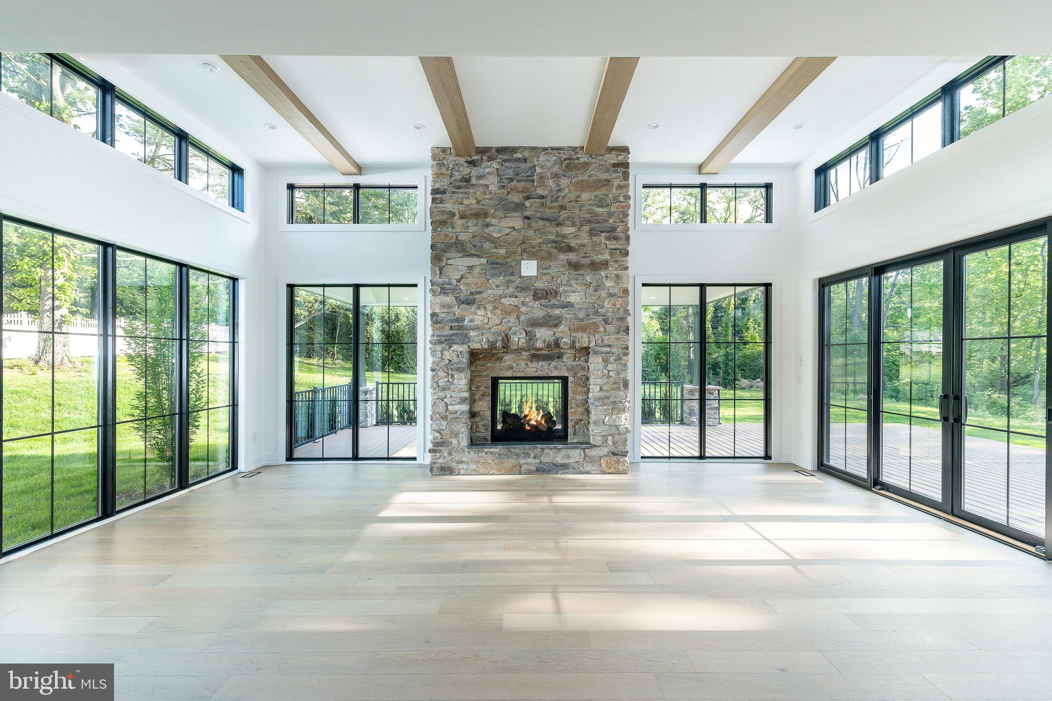 918 Ethan Allen Rd
