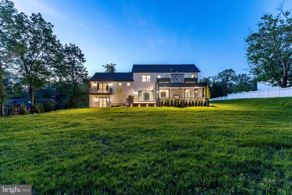 918 Ethan Allen Rd