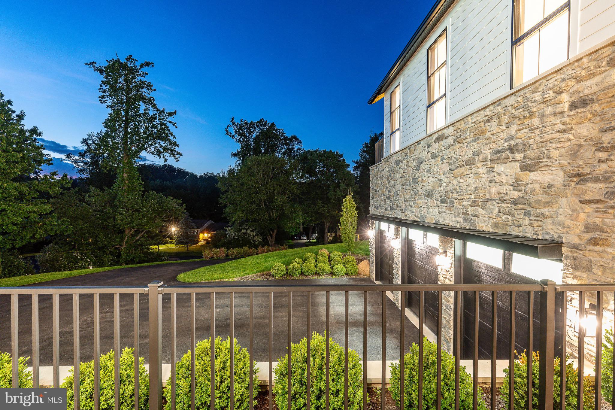 918 Ethan Allen Rd