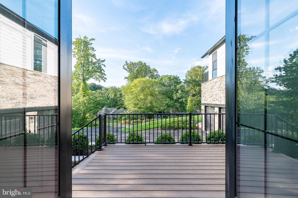 918 Ethan Allen Rd