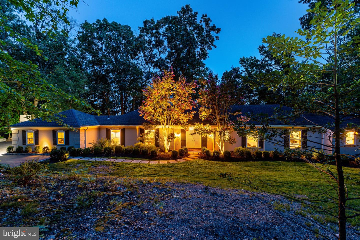 1749 S Forge Mountain Dr