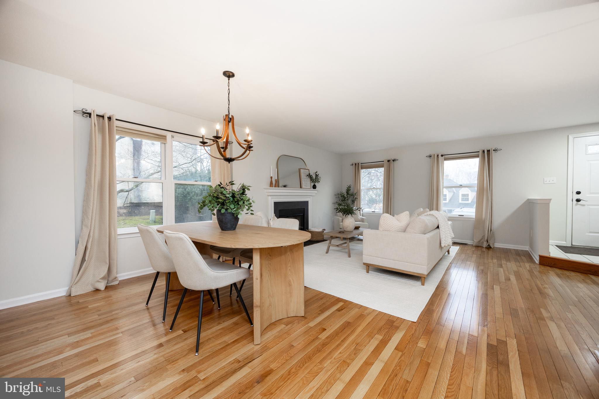 525 PICKERING STATION DRIVE
