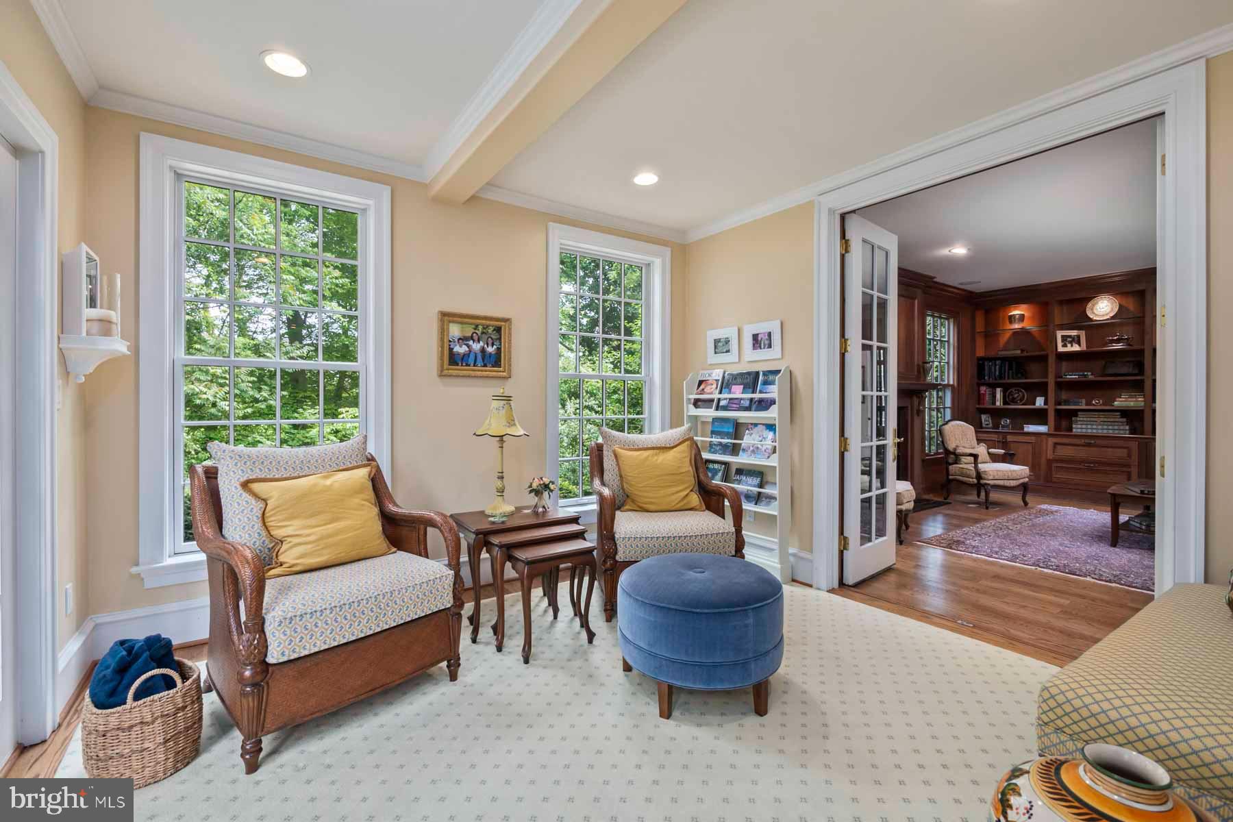 2 Matlack Ln