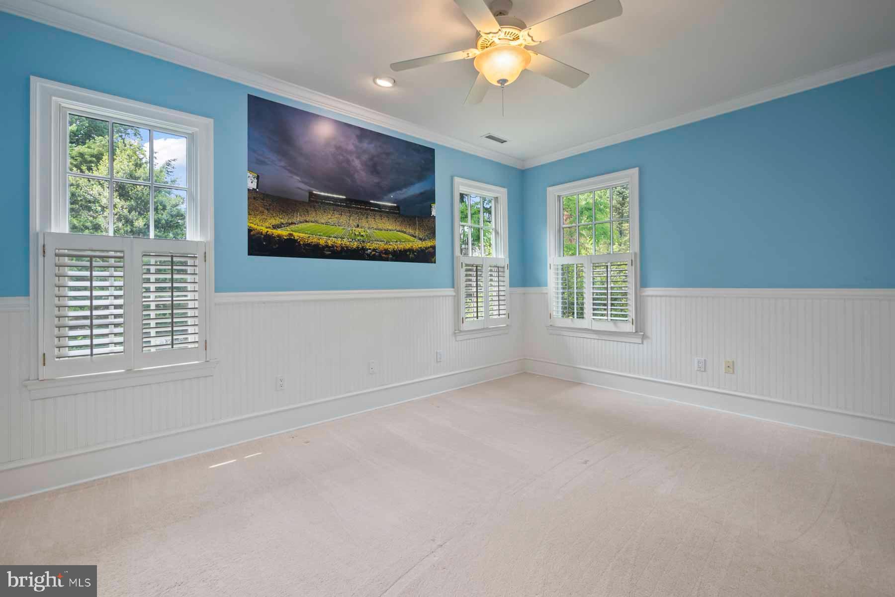 2 Matlack Ln
