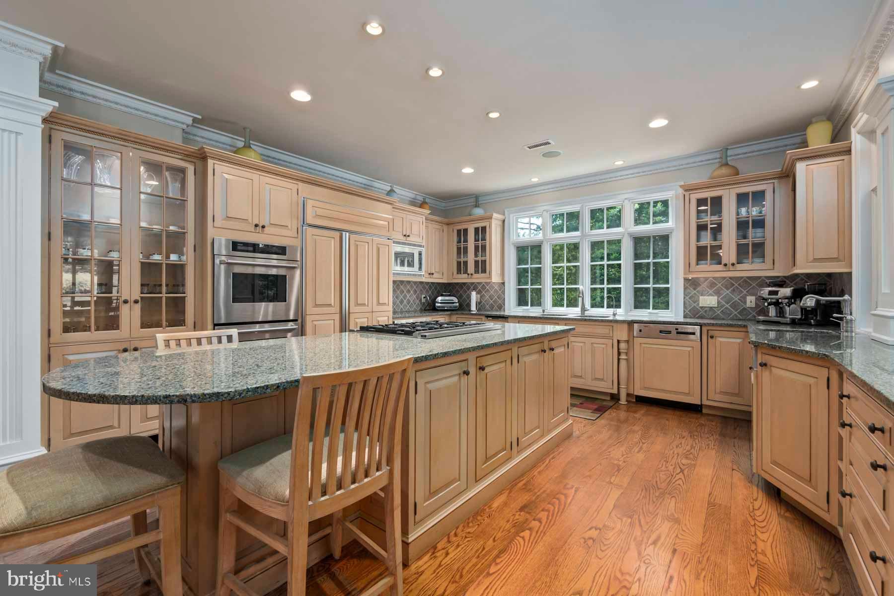 2 Matlack Ln