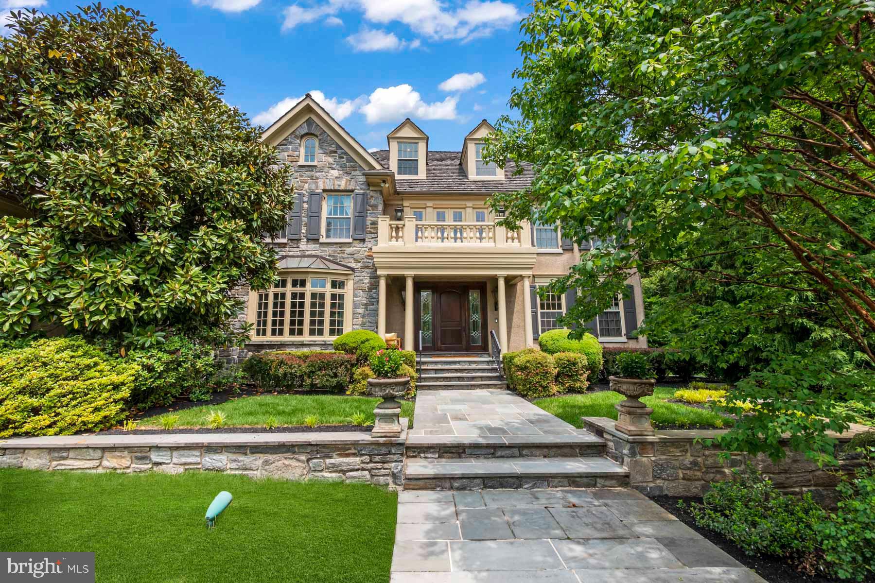 2 Matlack Ln