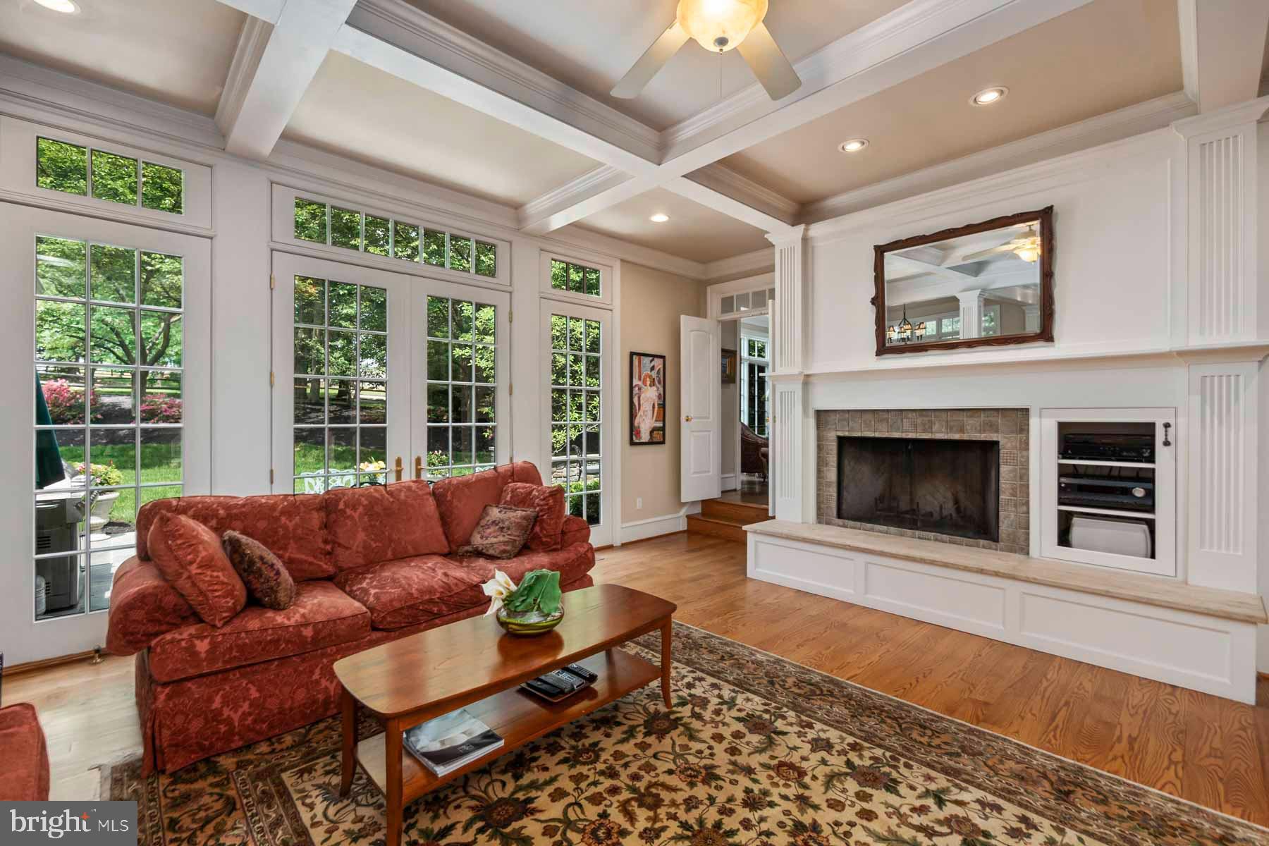 2 Matlack Ln