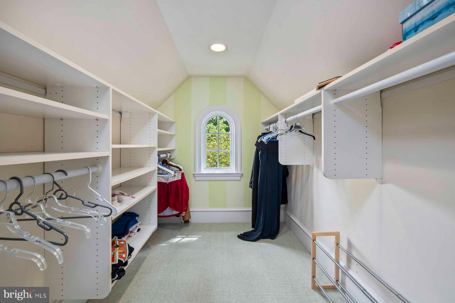 2 Matlack Ln