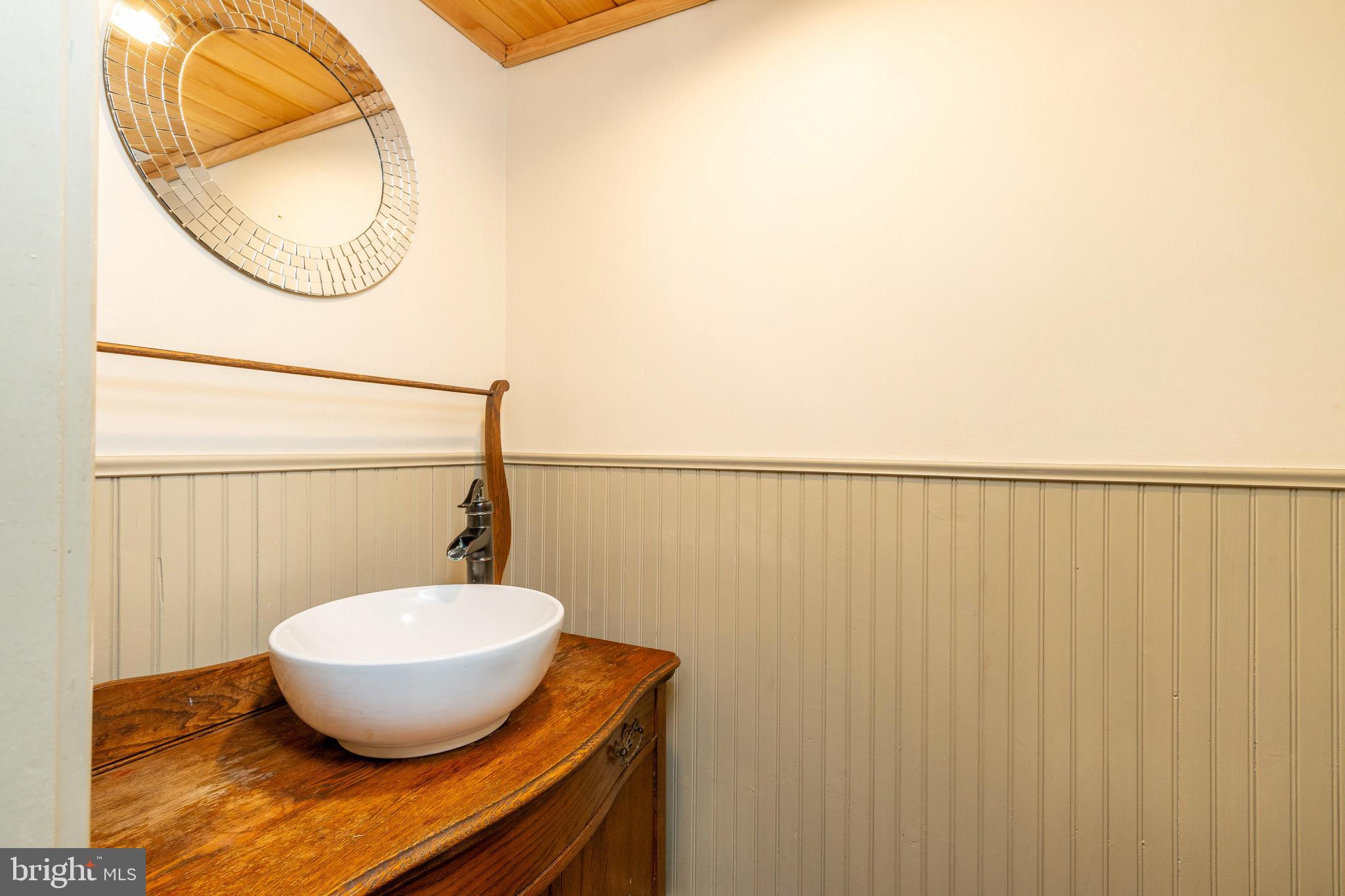 400 Bishop Hollow Rd