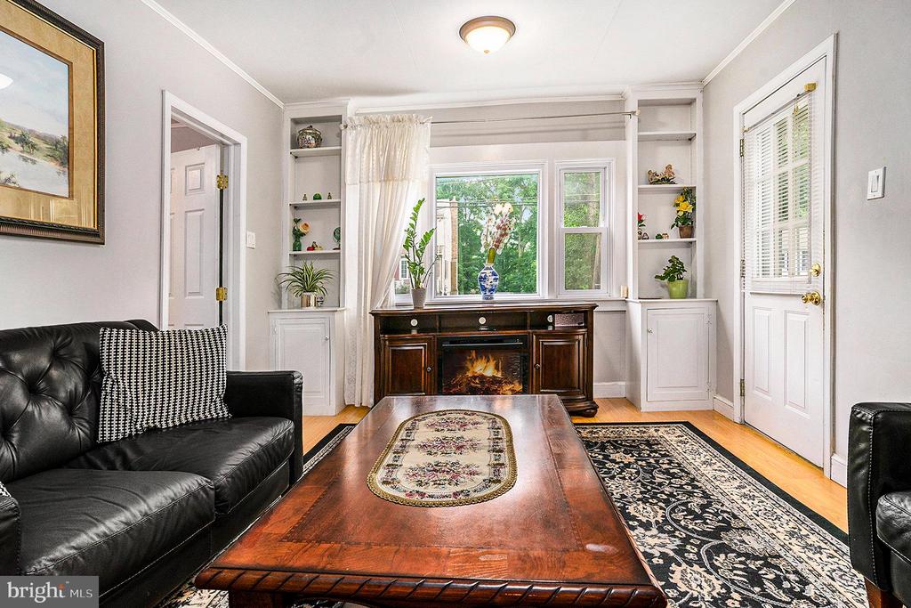 8 Chestnut Rd