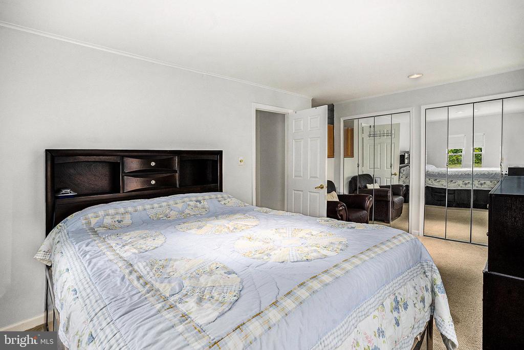 8 Chestnut Rd