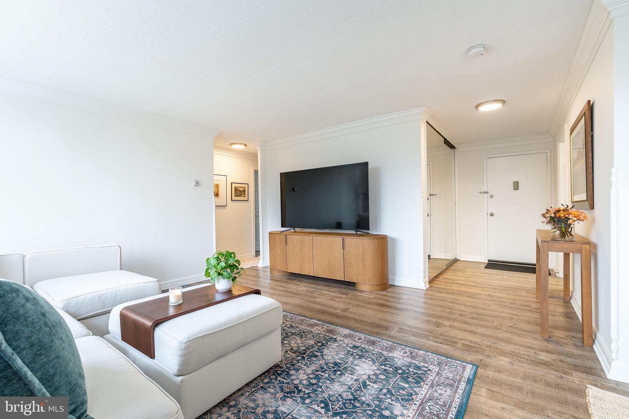 1030 E LANCASTER AVENUE 216