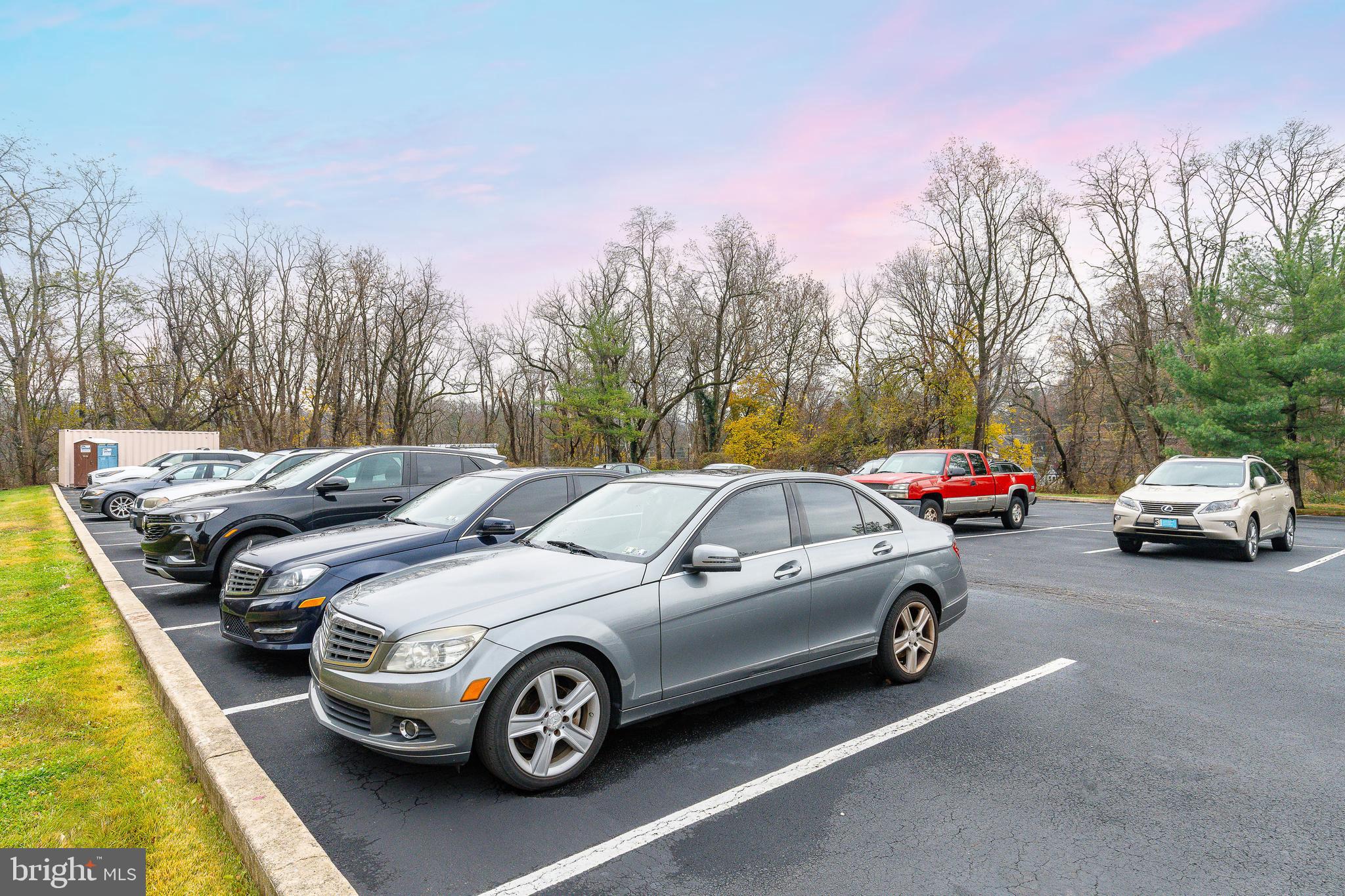 1030 E LANCASTER AVENUE 216