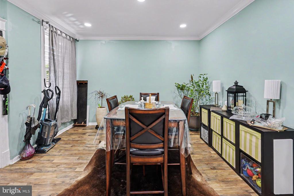 410 S 7TH STREET