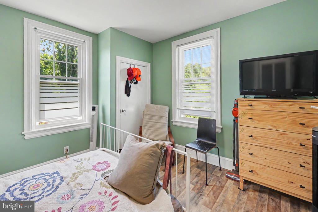 410 S 7TH STREET