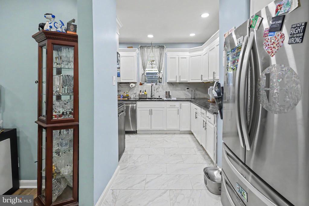 410 S 7TH STREET
