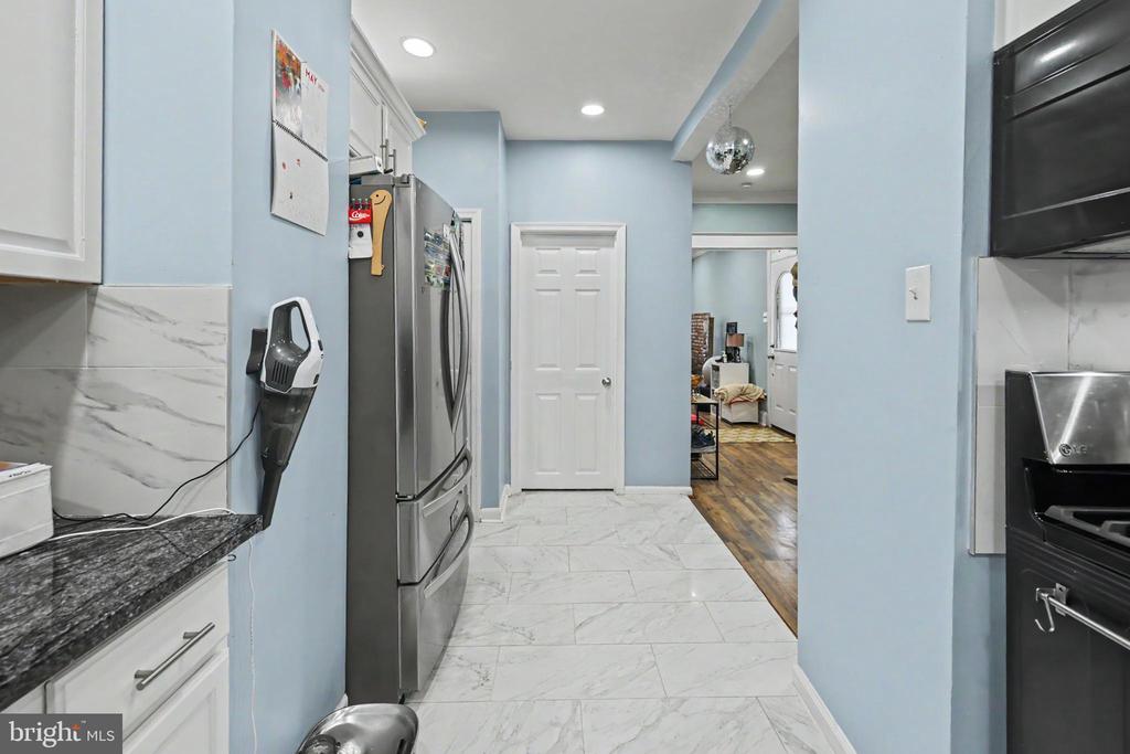 410 S 7TH STREET