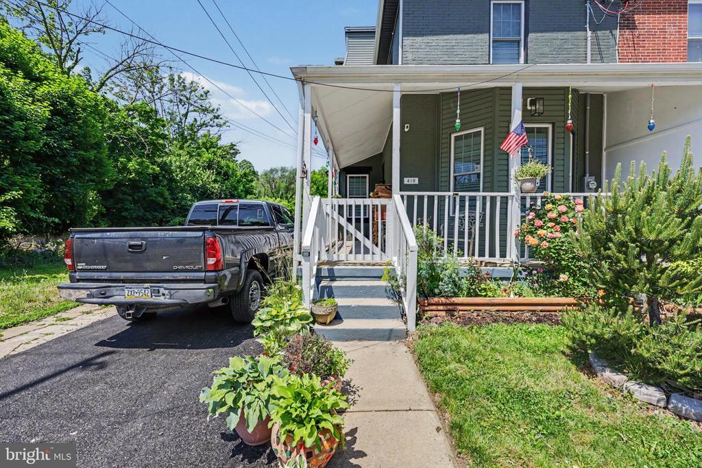 410 S 7TH STREET