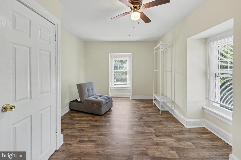 410 S 7TH STREET