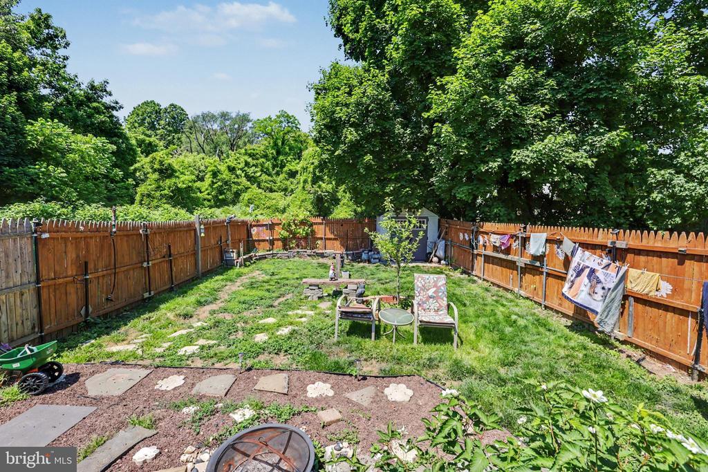 410 S 7TH STREET
