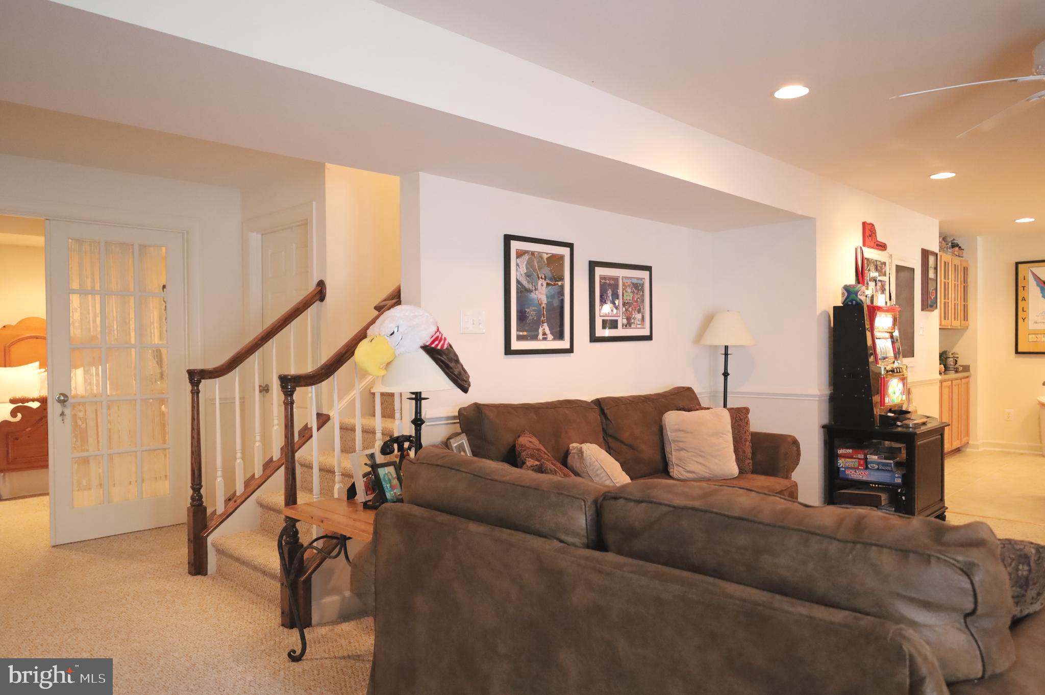 3674 Copper Beech Cir