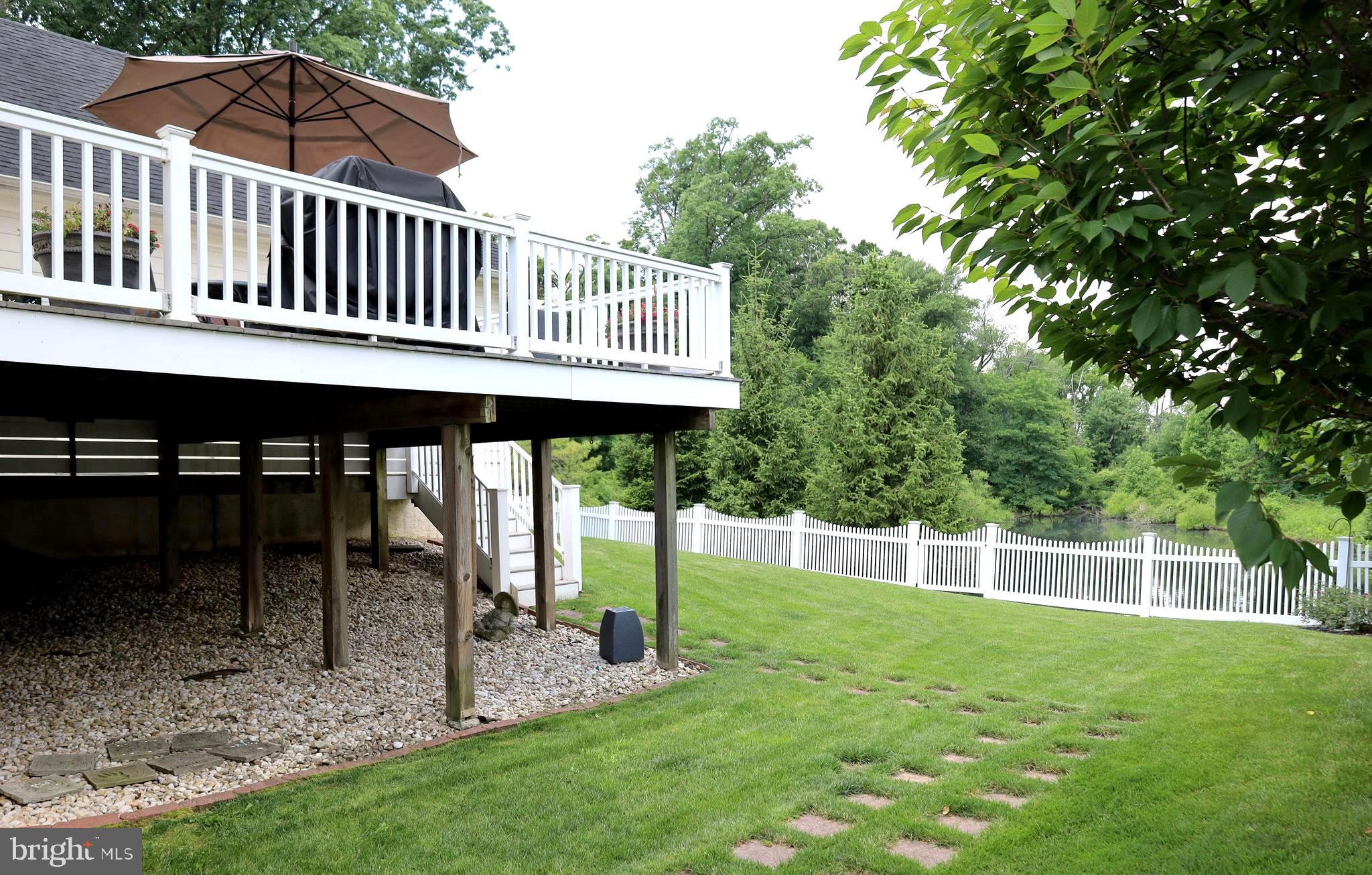 3674 Copper Beech Cir