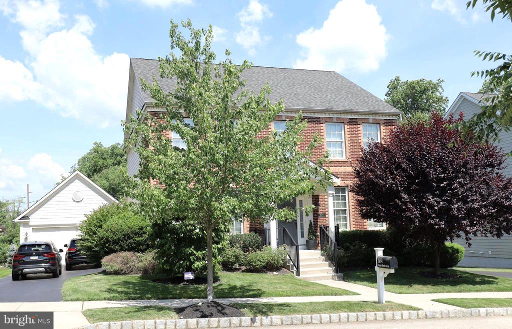 3674 Copper Beech Cir