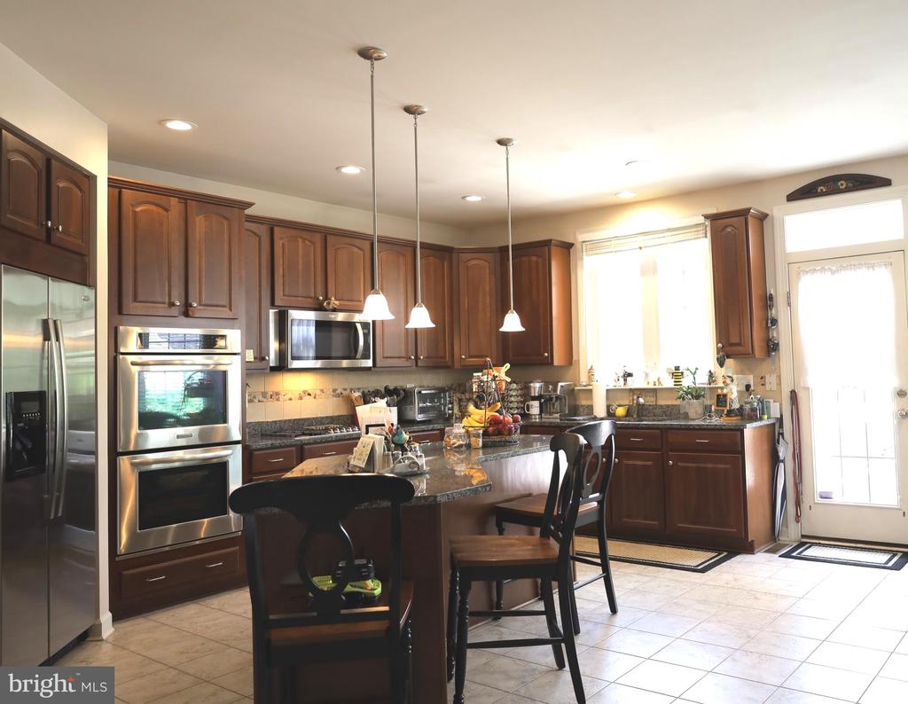 3674 Copper Beech Cir