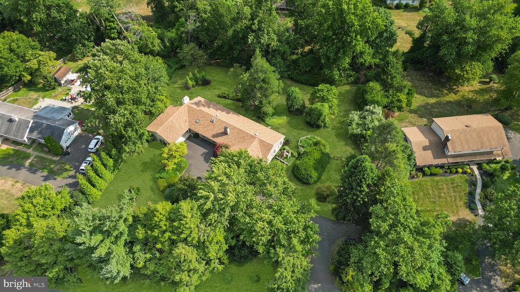 1364 Welsh Rd