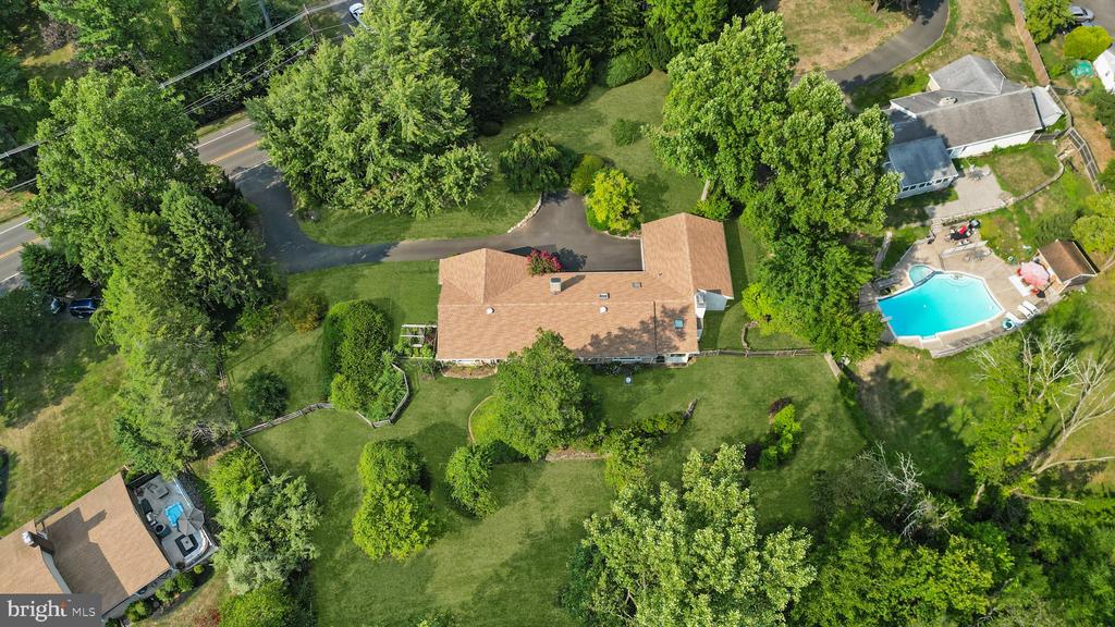 1364 Welsh Rd