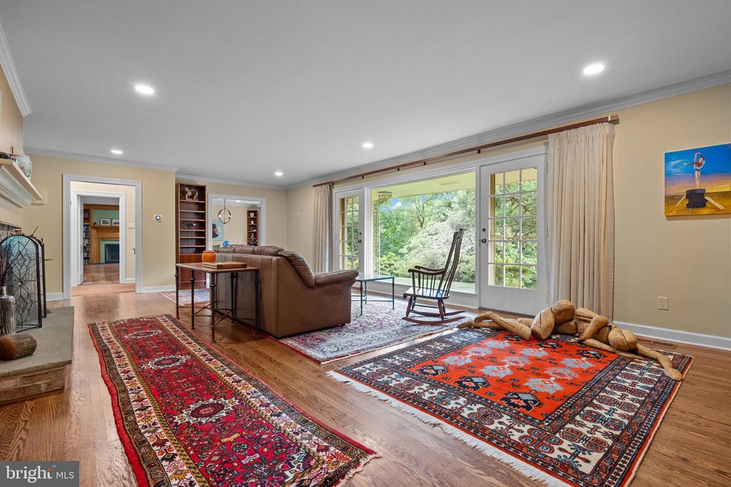 1364 Welsh Rd