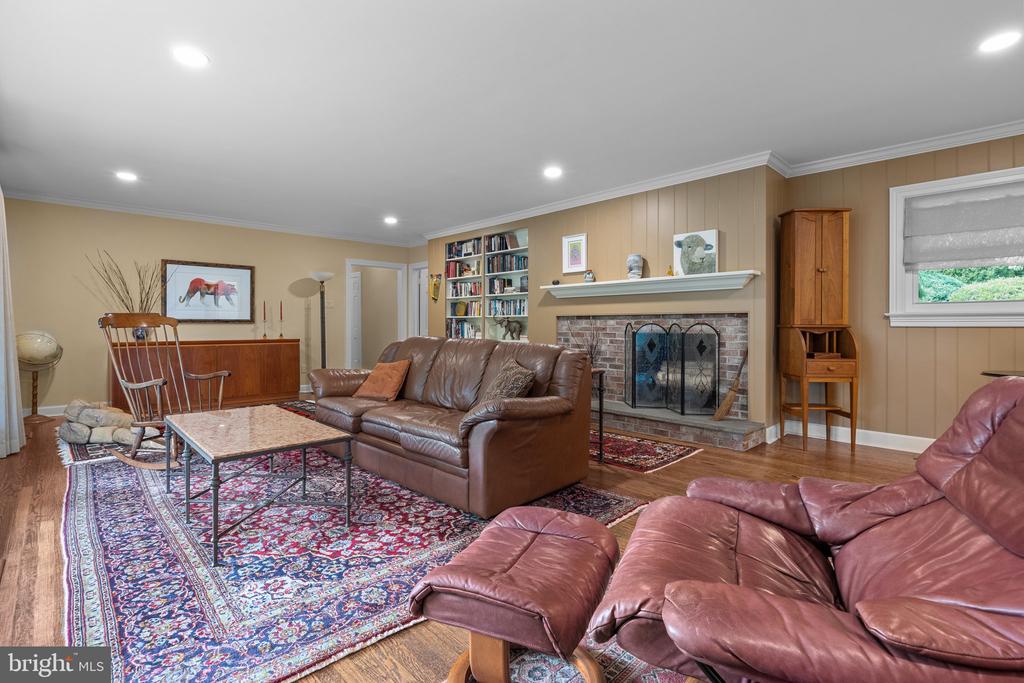 1364 Welsh Rd
