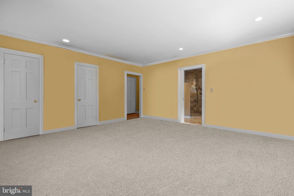 1364 Welsh Rd
