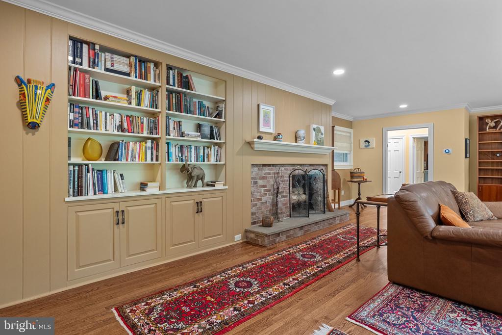 1364 Welsh Rd