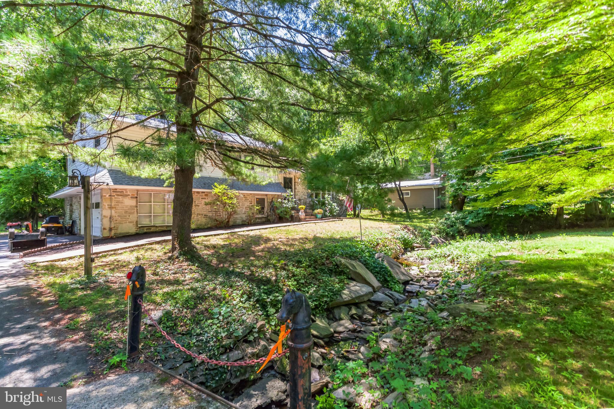 2235 Willow Brook Dr