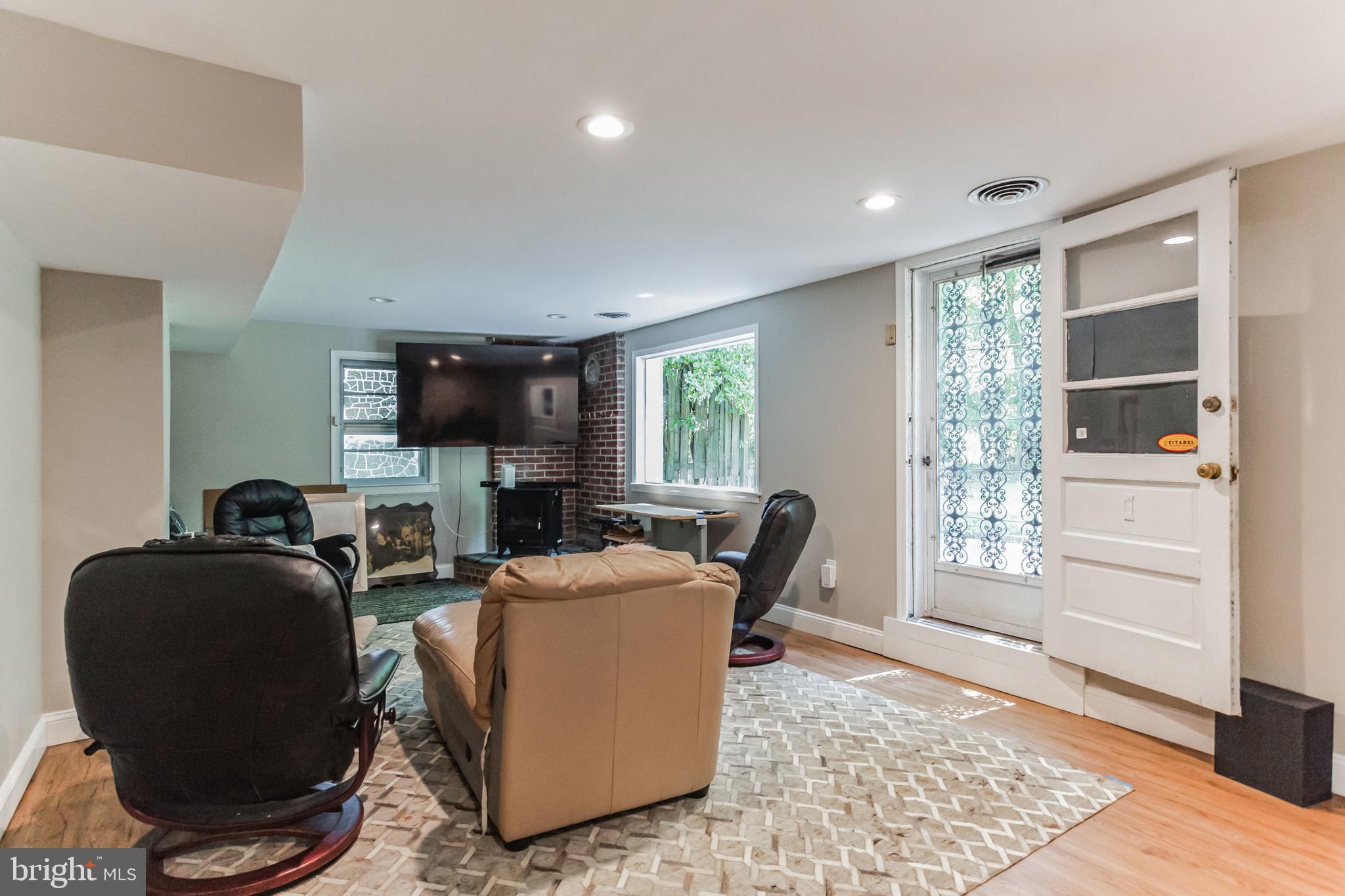 2235 Willow Brook Dr