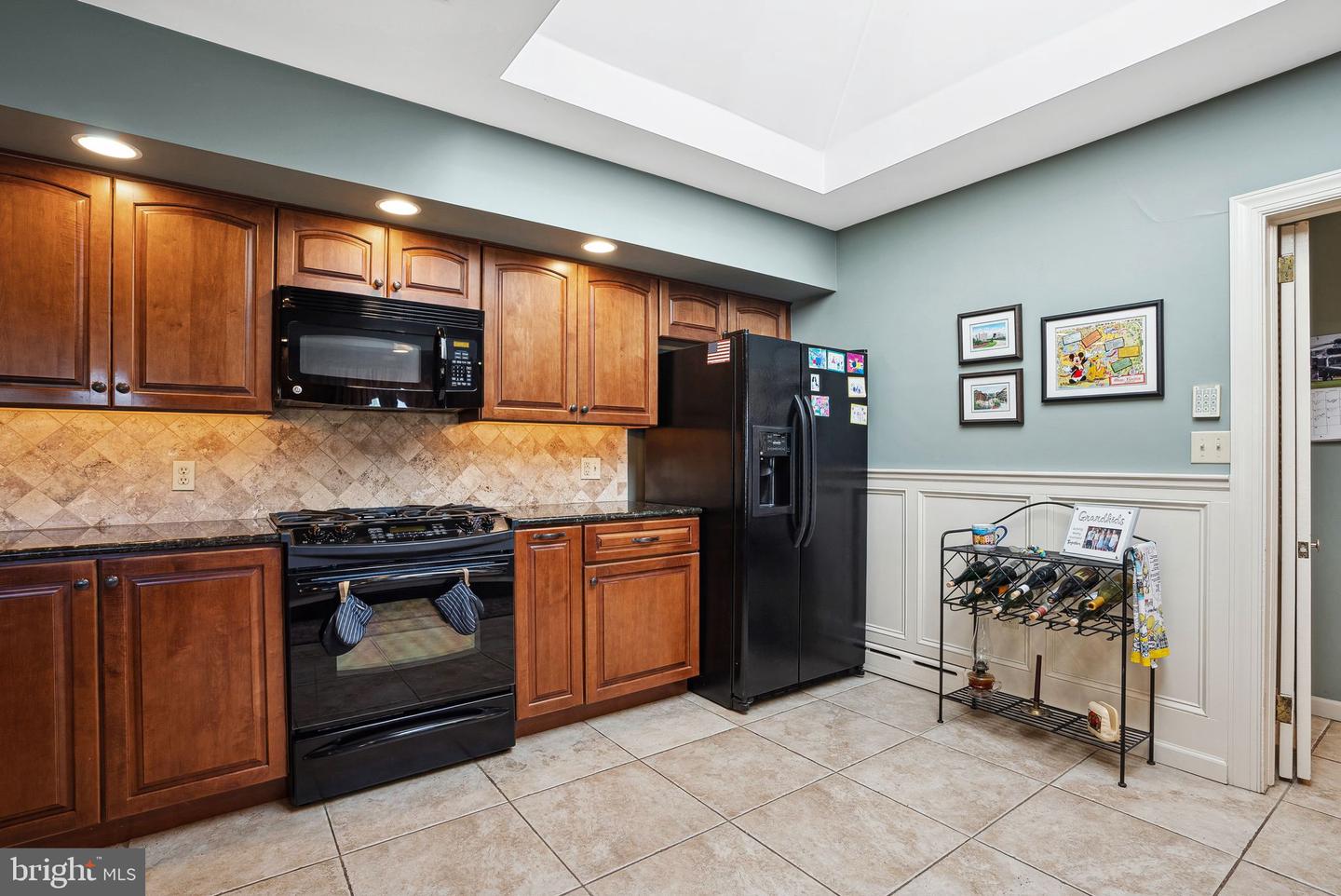 103 S Whitehall Rd