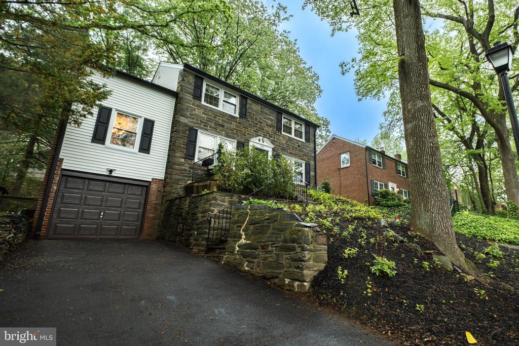 257 Harrogate Rd