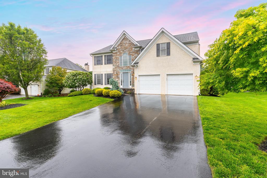 530 Olivia Way