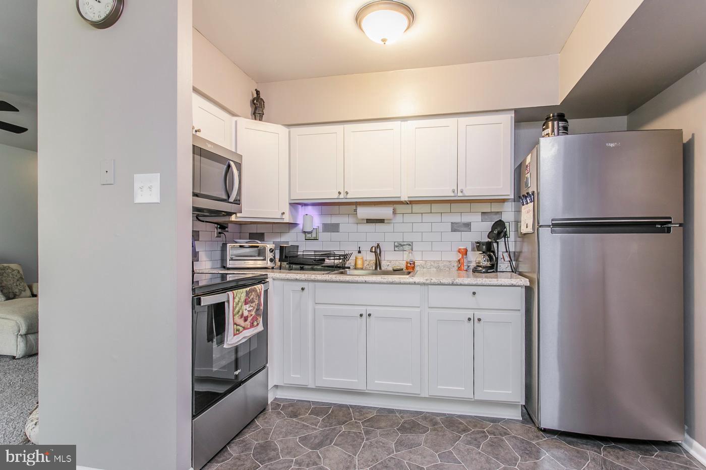 52 Wexford Dr