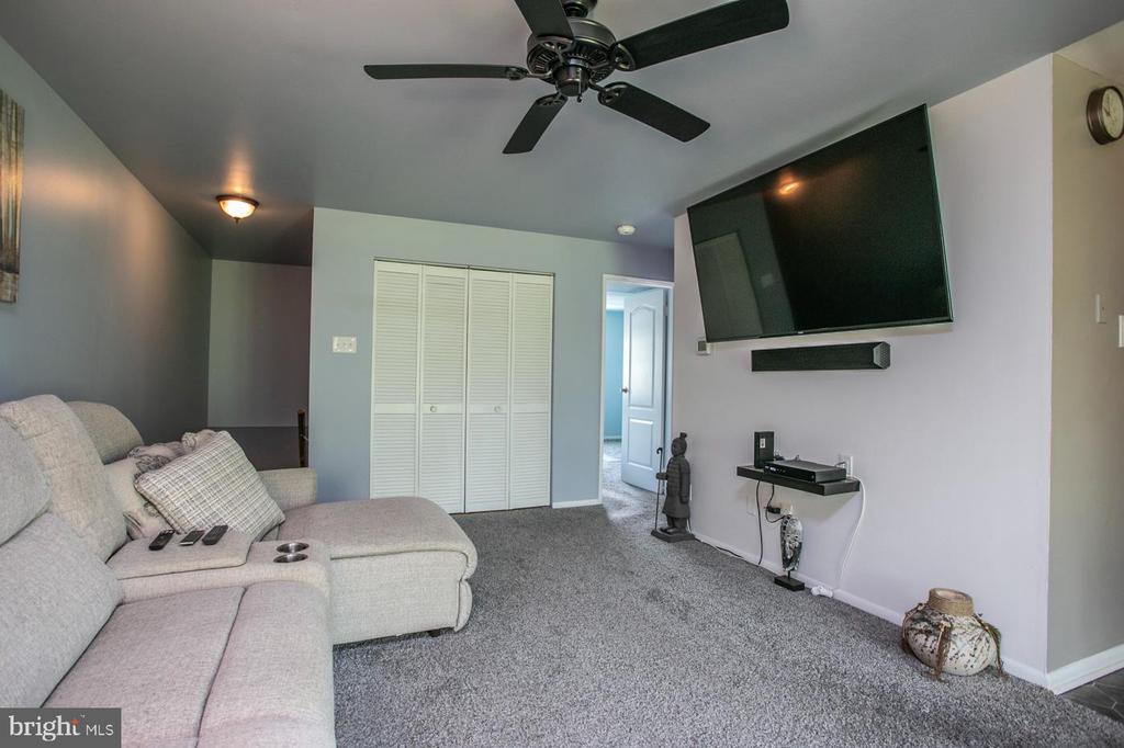 52 Wexford Dr