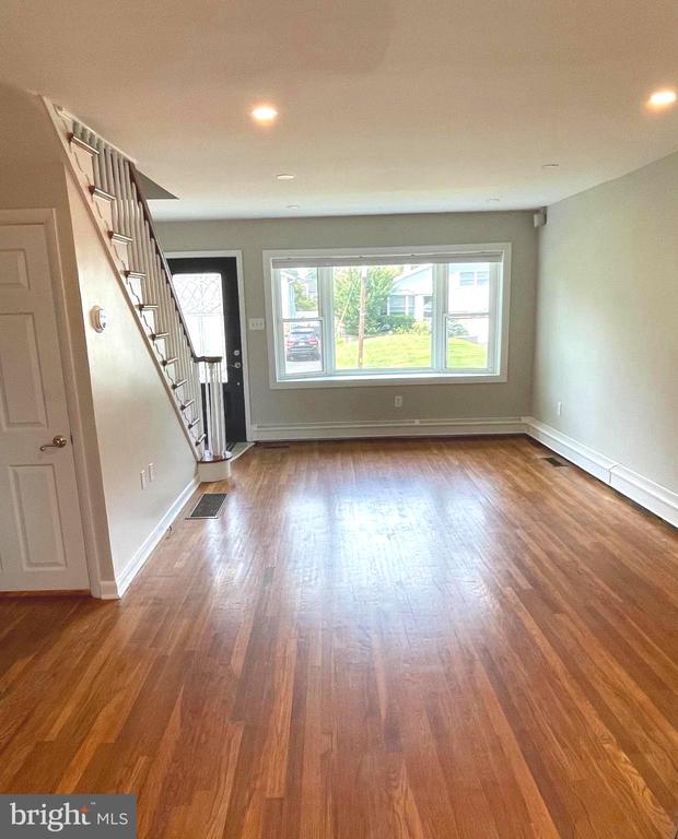 226 LORRAINE AVENUE