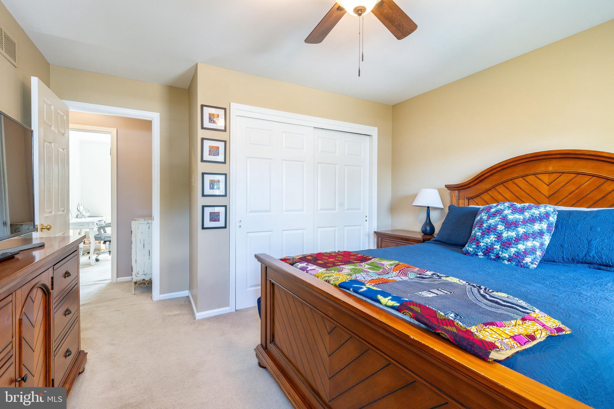 121 SCARLET DRIVE